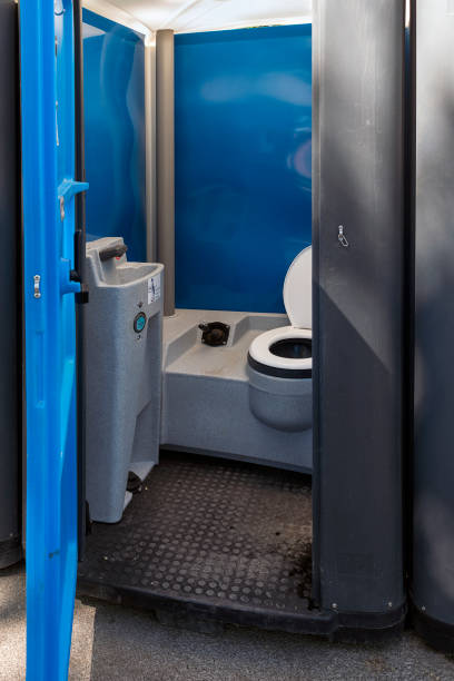 Best Long-term porta potty rental  in Queens Gate, PA
